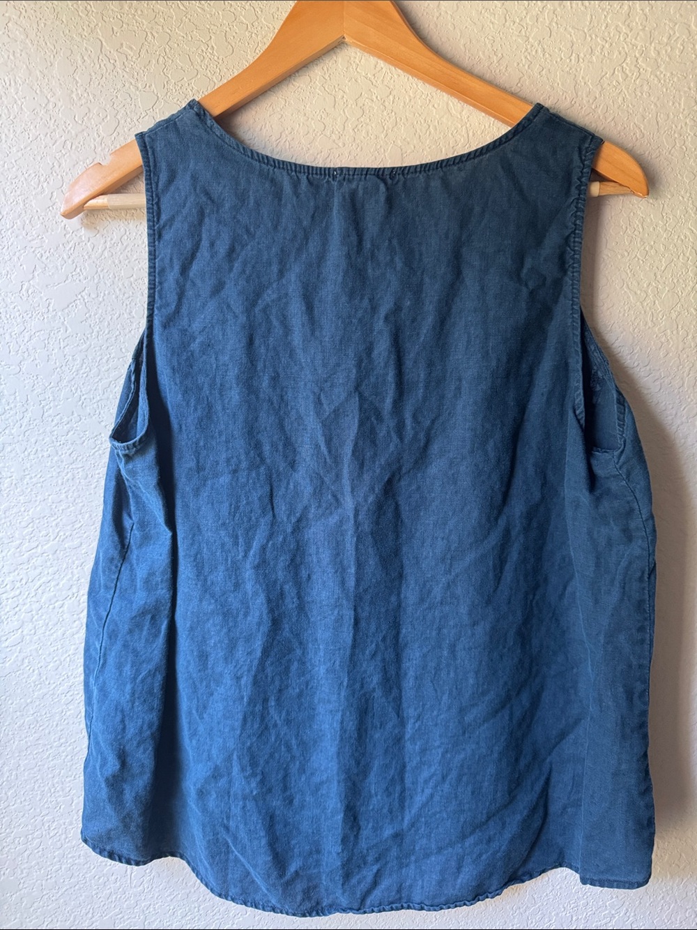 It is Well Linen Tank - Picture 4 of 4